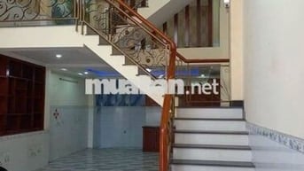 CHO THUÊ NHÀ 3 LẦU MỚI HẺM 6M ĐƯỜNG TRẦN THỊ HÈ HIỆP THÀNH Q12