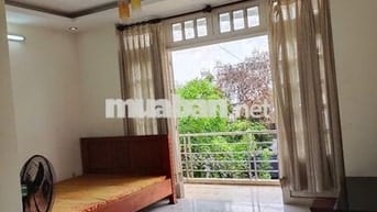 Phòng P12 Gò Vấp 34m2 có cửa sổ, ban công cây xanh thoáng,đủ nội thất