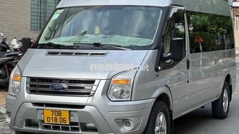 Ford Transit 2017 Luxury Một chủ du lịch từ đầu