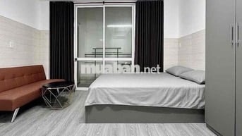 Cho Thuê Phòng Studio Full NT Thang Máy Bancong, Cửa Sổ Sát ĐH Y Dược