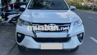 Bán Toyota Fortuner số sàn máy dầu,rất đẹp