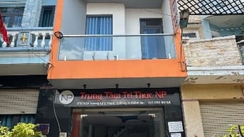 Nhà Giá rẻ nhất khu vực 3 Lầu 62m Hẻm 8m Thông 
