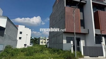 ĐẤT DÂN CƯ HIỆN HỮU HẺM 733 - 80M2 XÂY DỰNG TỰ DO ĐƯỜNG NGUYỄN BÌNH