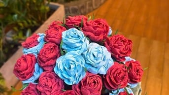 CẦN GẤP NAM NỮ PHỤ BÁN ĐỒ UỐNG TẠI CHỖ 