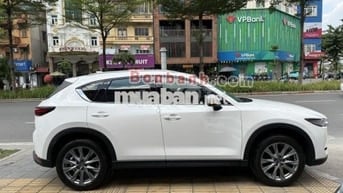 Mazda CX5 Premium 2.0 AT 2022