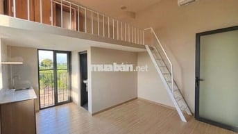 Căn hộ dịch vụ có gác ngay Đh Ngoại Thương