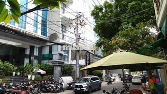 Nhà mặt tiền khu vực đông dân cư, cao ốc văn phòng,khách sạn