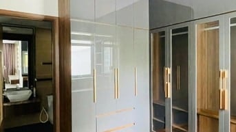 Nhà Biệt Thự 1 Trệt 2 Lầu 7x20m 6 Phòng Khu nine south Nguyễn Hữu Thọ
