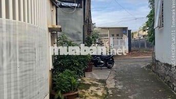 Nhà thổ cư 100% hẻm xe hơi cách đường Đinh Tiên Hoàng 150m, ngã 6 800m