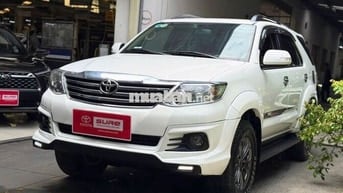 Toyota Fortuner 2.7V TRD XĂNG TỰ ĐỘNG 1 CẦU 2016