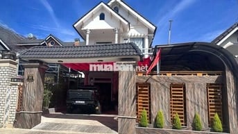 BÁN BIỆT THỰ LANGBIANG ĐÀ LẠT - 4PN, SÂN ĐẬU 3 Ô TÔ