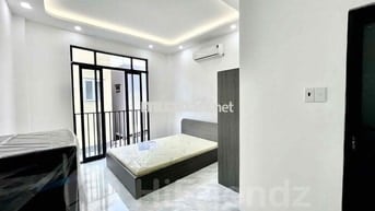Studio Ban công- 30m2 - Full Nội Thất - Thích Quãng Đức - Phú Nhuận