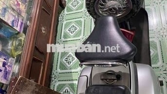 Vespa 150 chuẩn , xám bạc