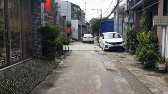 Nhà cấp 4 + 3 phòng trọ thu nhập tháng 10tr 1/ ngắn Ng Ảnh Thủ