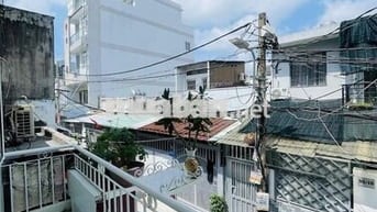 CHO THUÊ NHÀ HẺM Ô TÔ LÂM VĂN BỀN, KHU CX NGÂN HÀNG, 3PN, TỰ DO