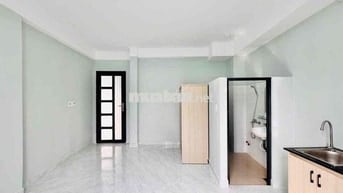 Cho Thuê Studio Full Nội Thất Cửa Sổ Trời Dương Quảng Hàm Gần VLU, IUH