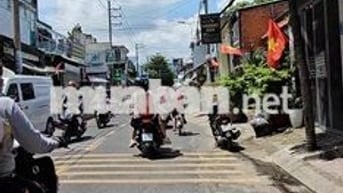 Bán nhà Mặt Tiền Hồ Văn Long, dt 5,2x15