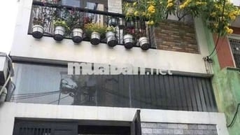 Cho thuê nhà kiệt Nguyễn Chí Thanh, trung tâm thành phố