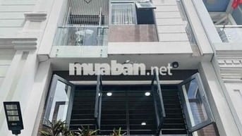chính chủ bán nhà 5 tầng, 2MT trứơc px Long, phú nhuận.hẻm 6m. bán 7T9