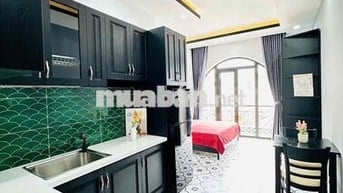 CĂN HỘ BAN CÔNG LUXURY FULL NỘI THẤT - Giáp Aeon Bình Tân - Tên Lửa