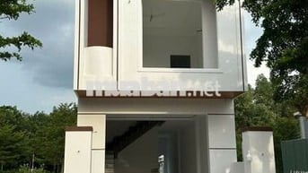 400Tr có nhà lầu phố đẹp 3pn full ODT, đường nhựa
