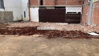 Lô Đất mặt tiền dài 14m Nguyễn Xuân Nguyên, Gần Trường Nguyễn Du