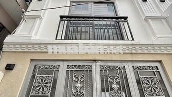 BÁN TÒA CHDV HXH SÁT BÊN SÂN BAY 10PN  DT 88M2-5X20 NH THANG MÁY TL