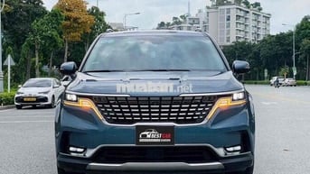 Kia Carnival Signature 2.2D 2020 - 25000 km