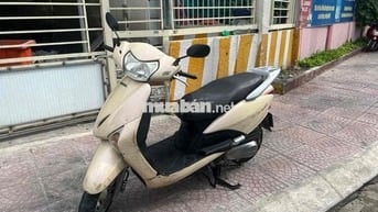 xe honda Lade binh xang phun Fi nhut doi 2012