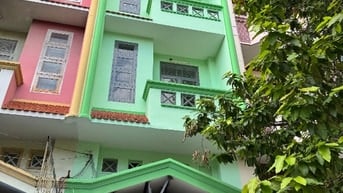 Cần bán nhà mặt tiền Tạ Quang Bửu P5Q8