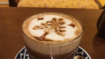 Cần vài bạn phụ bán cafe