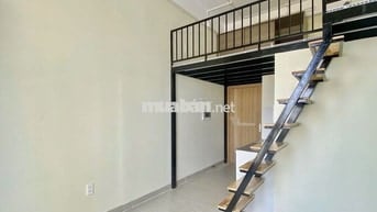 Duplex ban công 30m2 Âu Dương Lân quận 8