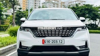 Kia Carnival Premium 2.2D 8S 2023 - Siêu Lướt