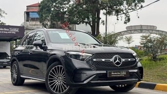 GLC 300 4Matic màu Đen/Đen Đăng ký lần đầu 9/2024