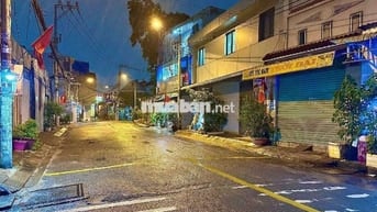NHÀ MẶT TIỀN NHÁNH NGUYỄN VĂN QUÁ NGANG 10M KHỦNG