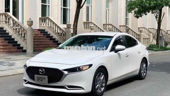 Mazda 3 2023 1.5L Luxury - 22000 km
