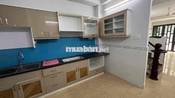 Bán Nhà 4 Tầng 4PN ST Sát Mặt Tiền Chỉ 6 Tỷ 700 TL