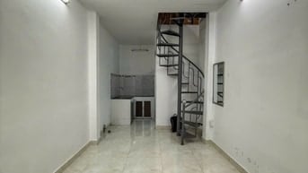 Bán nhà Trần Quang Diêu Q.3 - 23,5m2 - hẻm trước nhà 4m - 4,35 tỉ