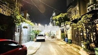 Cho thuê phòng trọ hẻm 63 có gác lửng khu dân cư yên tĩnh