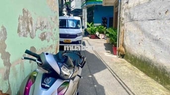 Nhà 3 Tầng - Sân Thượng 3PN FULL NỘI THẤT hẻm 958/87/35B Lạc Long Quân