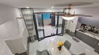NHÀ MỚI ĐẸP 3 TẦNG HOÀI THANH QUẬN 8
Hiếm có 5PN Sân rộng trước nhà