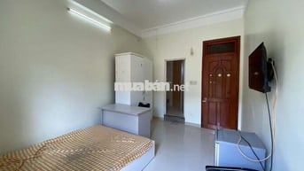 Chính chủ cho thuê phòng ngã tư Thành Thái