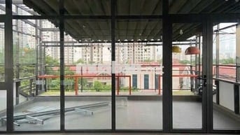Cho thuê nguyên căn mặt tiền Quận 7 , Nguyễn Hữu Thọ