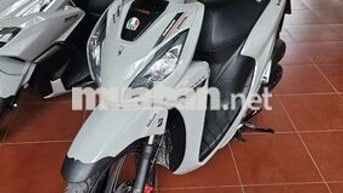 Xe vision 2025 mới mua cần bán chính chủ