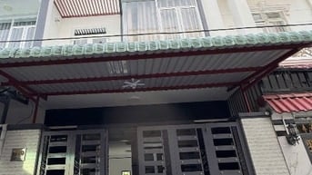 840tr sang tên nhà gần chợ,đường xe hơi,sổ hồng riêng