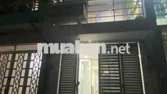 Nhà hẻm 6m 3 x 20 1 lầu có nội thất cơ bản giá 18 triệu