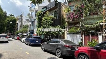 Cho thuê nhà HBG Lý Văn Phức, P.Tân Định, Q.1