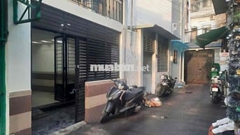 NHÀ 1T1L 4x14 GIÁ 10TR GẦN HỌC VIỆN TƯ PHÁP LINH CHIỂU, THỦ ĐỨC