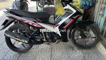 1s9a xuống áo