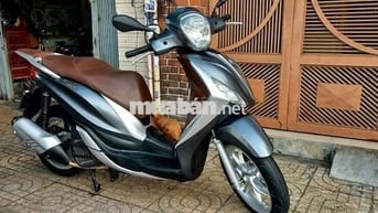 Nhà mình còn dư em medley 125 như hình cần bán